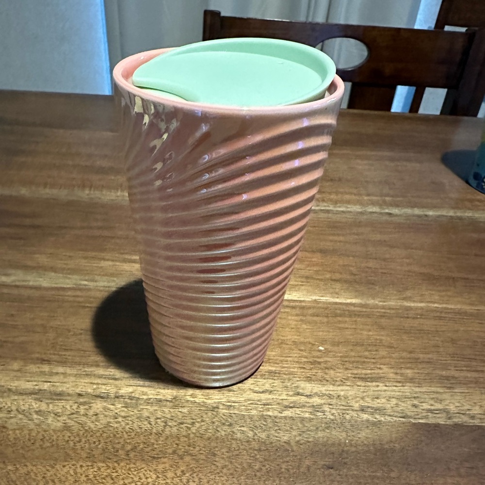 2022 pink iridescent Starbucks ceramic tumbler